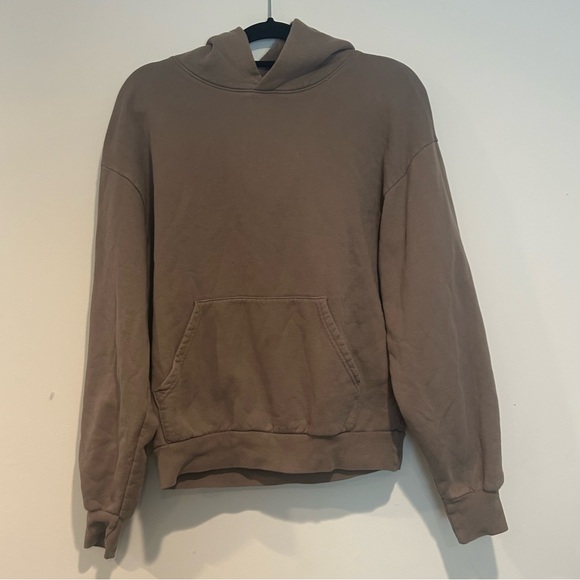 Aritzia Brown Hoodie - Picture 5 of 10